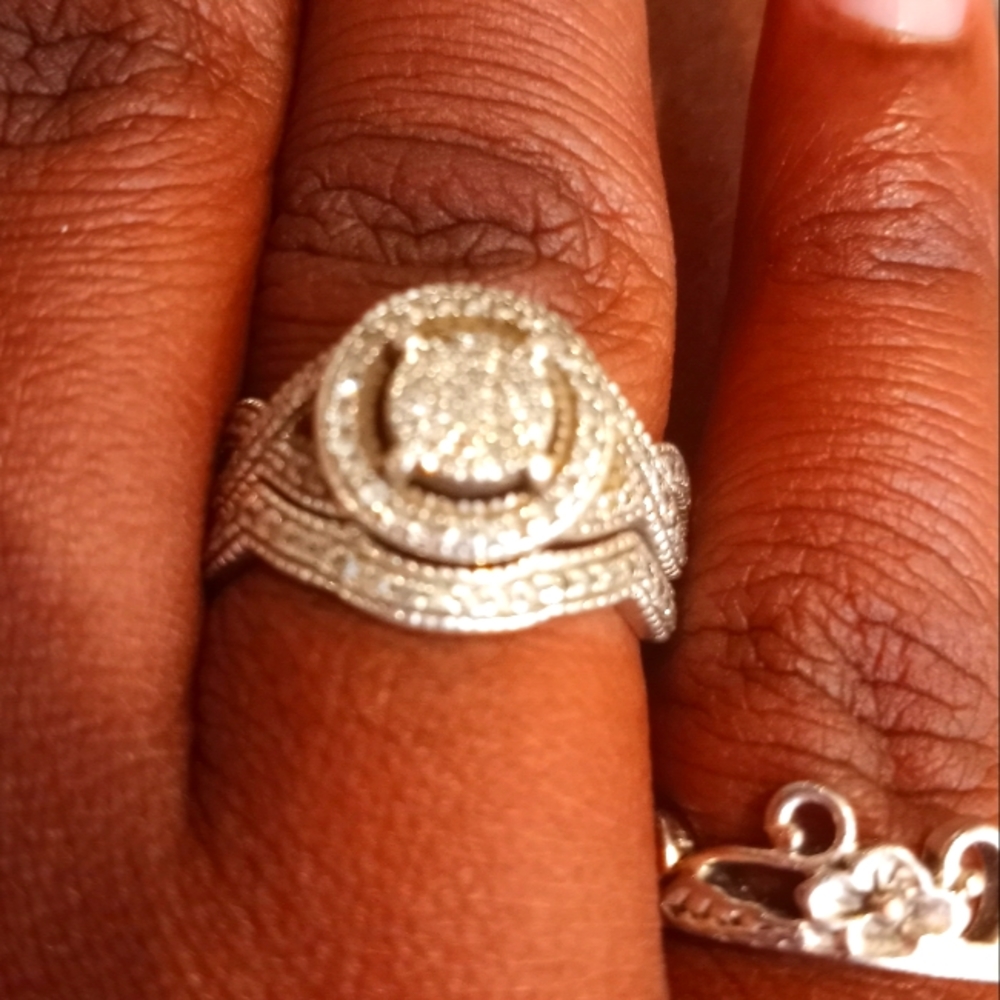 2 piece 10k Engagement Ring - Picture 2 of 6